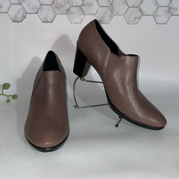 Ecco Shape 55 Plateau Stack Booties Deep Taupe with Elastic Panels 11 - Picture 1 of 8